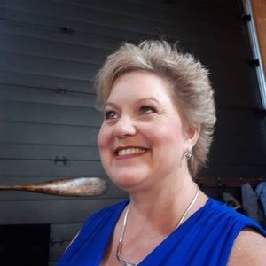 Meet your Posher, Becky